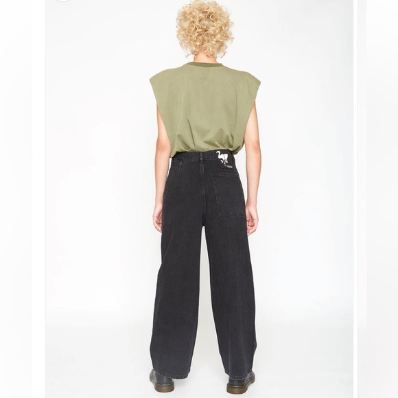 NWT Sandrine Rose Wide Leg Jeans - Picture 2 of 8